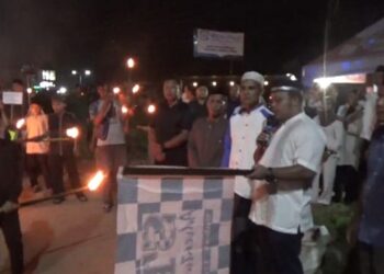 Wabup Tanjab Timur Melepas Secara Resmi Pawai Obor 1 Syawal 1445 Hijriah