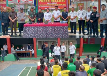 Peringati HUT Pengayoman ke 79, Razia Gabungan dan Tes Urine Dilaksanakan di Lapas Narkotika Muara Sabak