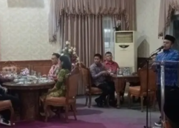 Plt Bupati Robby Nahliyansyah Pimpin Kegiatan Malam Pisah Sambut Kapolres Tanjab Timur