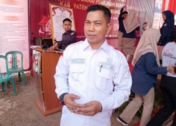 Ketua Bawaslu Tanjab Timur Hadiri Pelaksanaan Pendaftaran Paslon Bupati dan Wakil Bupati