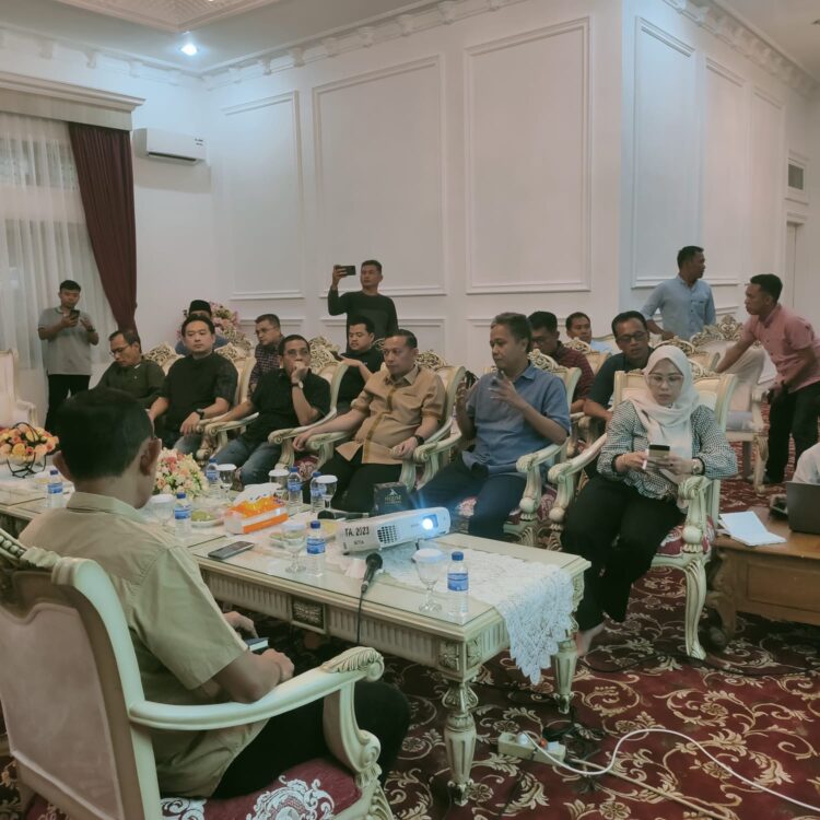 Wabup Muslimin Tanja Sambut Investor Belgia, Sabut Kelapa Tanjabtim Siap Jadi Komoditas Bernilai Tinggi