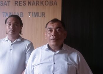 Kurir Sabu Beserta Barang Bukti Diringkus Tim Opsnal Satnarkoba Polres Tanjab Timur di Nipah Panjang