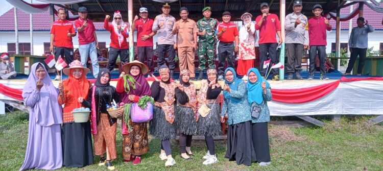 Menyita Perhatian, Peserta Pawai Karnaval Desa Kota Baru Geragai Tanjab Timur Tampilkan Kostum Unik dan Berbagai Seni Budaya